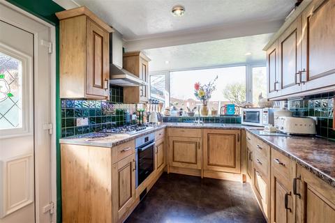 121 Stratton Road, Brighouse, HD6 3UA