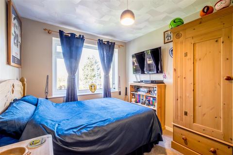 121 Stratton Road, Brighouse, HD6 3UA
