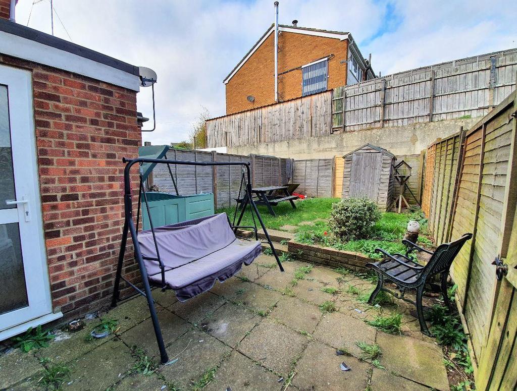 18 Annbrook Road garden1.JPG