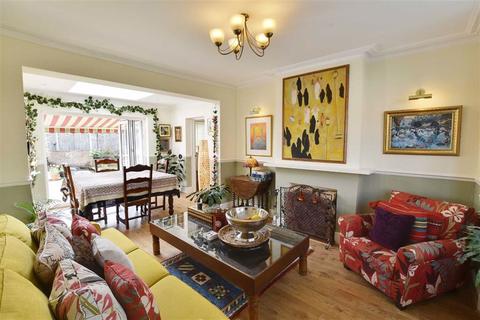 58 Foley Road, Worcester, WR2 4NE