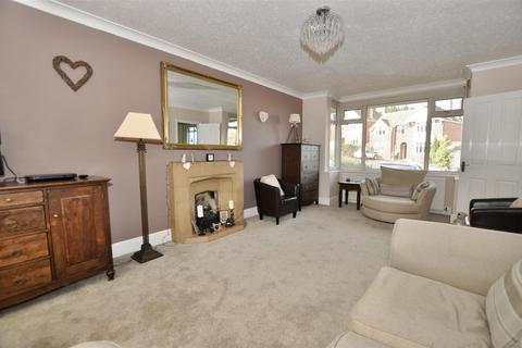 27 Beckman Road, Stourbridge, DY9 0TZ