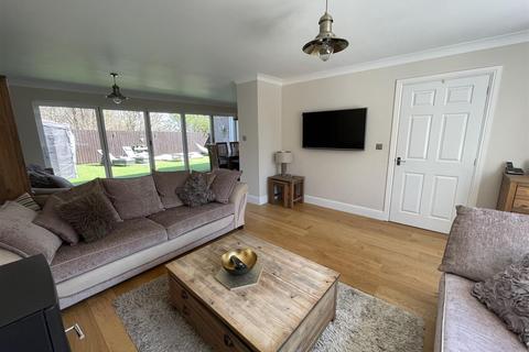 112 Retallick Meadows, St Austell, PL25 3BZ