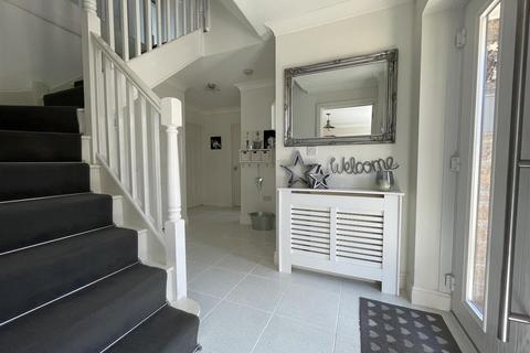 112 Retallick Meadows, St Austell, PL25 3BZ