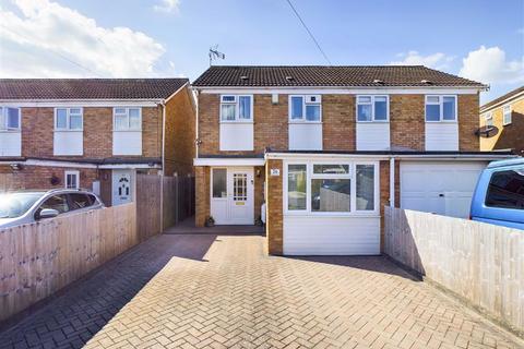 26 Barrow Close, Quedgeley, Gloucester, GL2 4YP