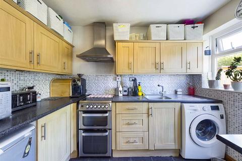 26 Barrow Close, Quedgeley, Gloucester, GL2 4YP