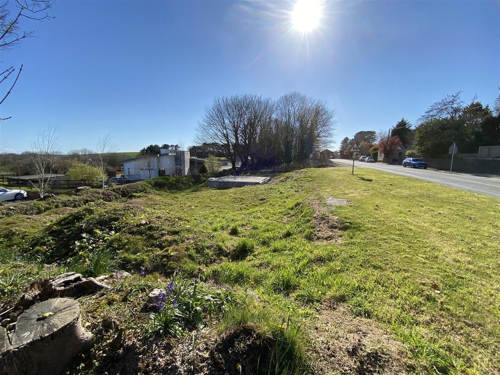 Hewas Water, St. Austell Plot £150,000