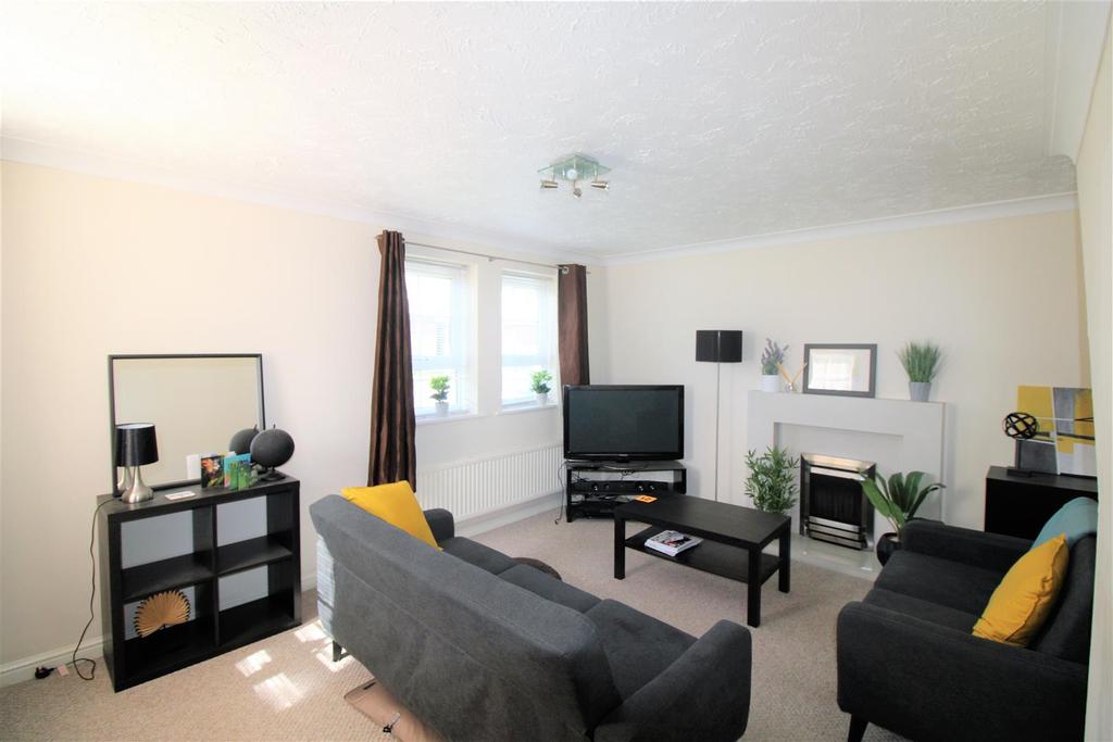 Elvington, King's Lynn 3 bed detached house £250,000