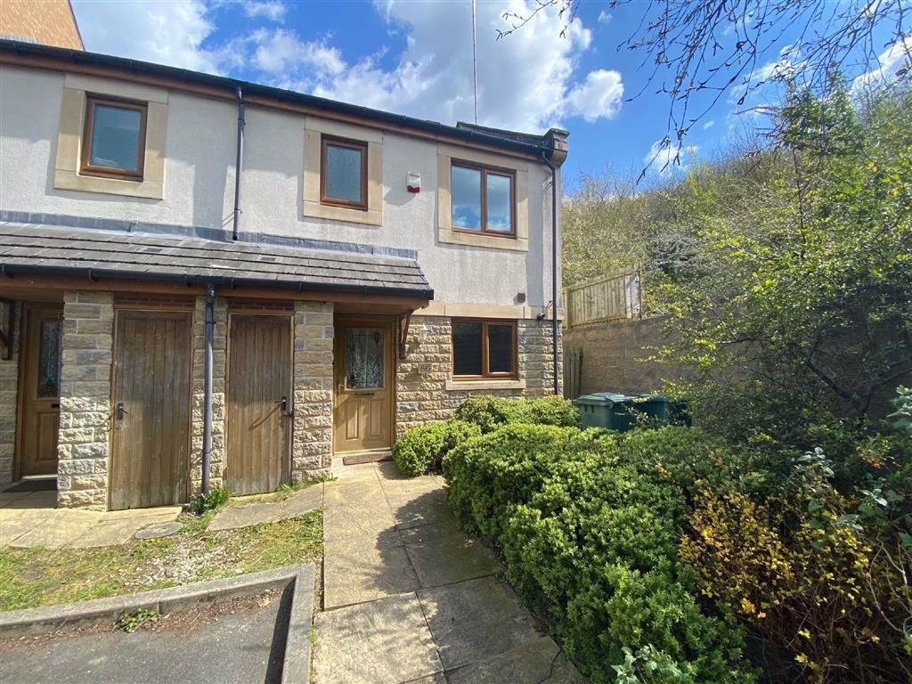 Greenlea Court, Dalton, Huddersfield, HD5 3 bed end of terrace house
