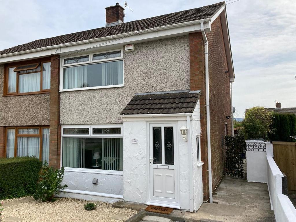 Llanllienwen Road, Cwmrhydyceirw... 2 bed property £130,000