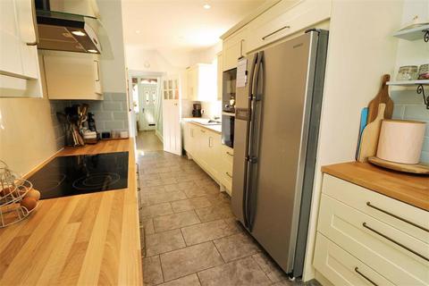 121 Kingsbrook Road, Manchester, M16 8NY