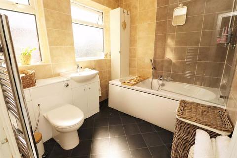 121 Kingsbrook Road, Manchester, M16 8NY