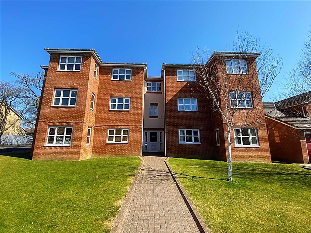 Tree Top Mews, Battle Hill, Wallsend... 2 bed apartment £80,000