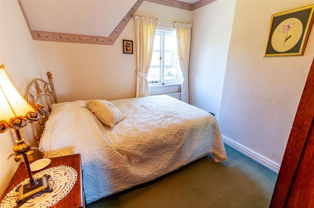 Bedroom 2.jpeg