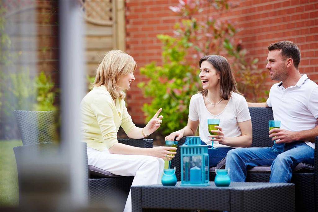 Plenty of outdoor space to relax and socialise
