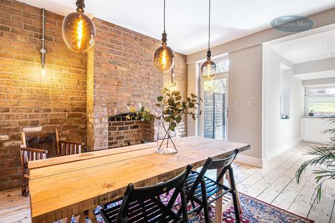 39 Mona Road, Sheffield, S10 1NG