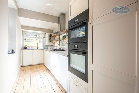 39 Mona Road, Sheffield, S10 1NG
