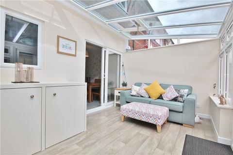 31 Conway Drive, Ashford, TW15 1RG