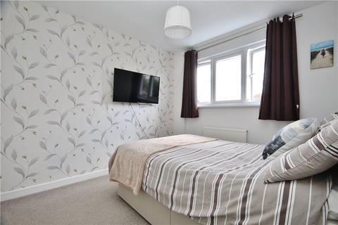 31 Conway Drive, Ashford, TW15 1RG