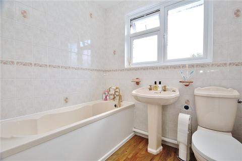 31 Conway Drive, Ashford, TW15 1RG