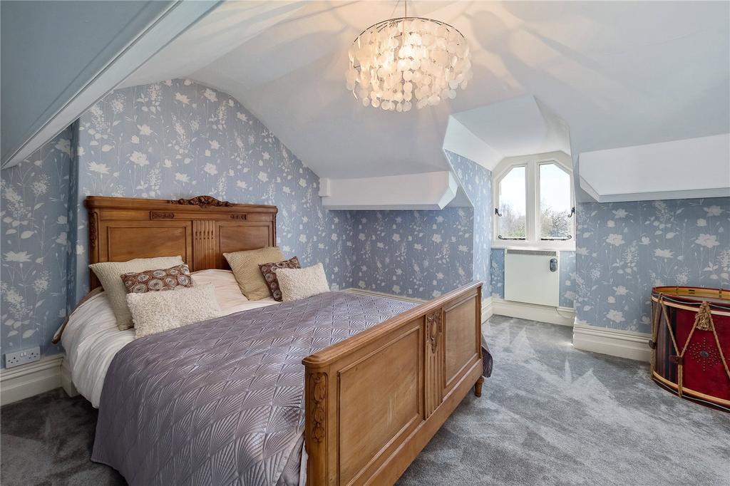 Bedroom 5
