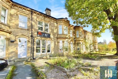 Highfields Road, Highfields, Huddersfield, HD1