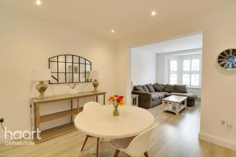 13 Raglan Road, Bromley, BR2 9NN