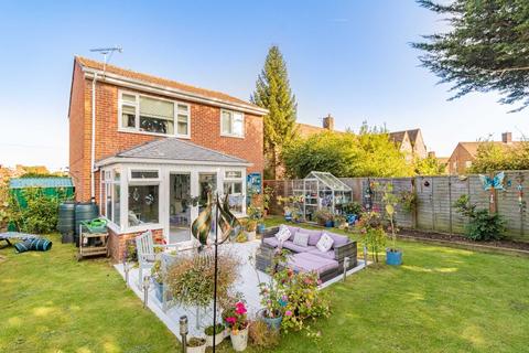 26b Bulbery, Abbotts Ann, Andover, SP11 7BN
