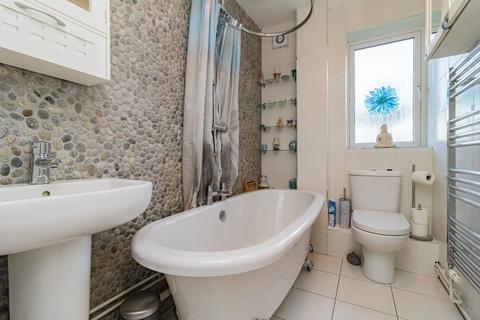 26b Bulbery, Abbotts Ann, Andover, SP11 7BN