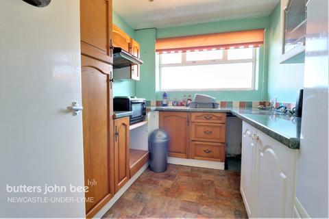 11 Balmoral Close, Stoke-on-trent, ST4 8QL