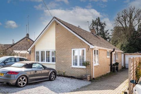 3 bedroom bungalow to rent, Green Lane, Woodstock, OX20 1JZ