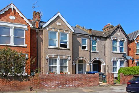 127 Darwin Road, London, W5 4BB