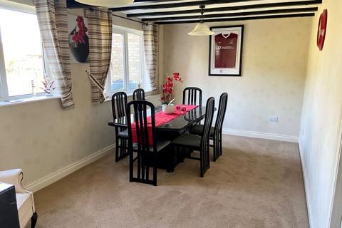 4 Copper Leaf Close, Moulton, Northampton, NN3 7HS