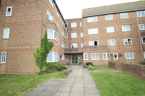2 bedroom flat to rent, Solly Court, Eastbourne BN21