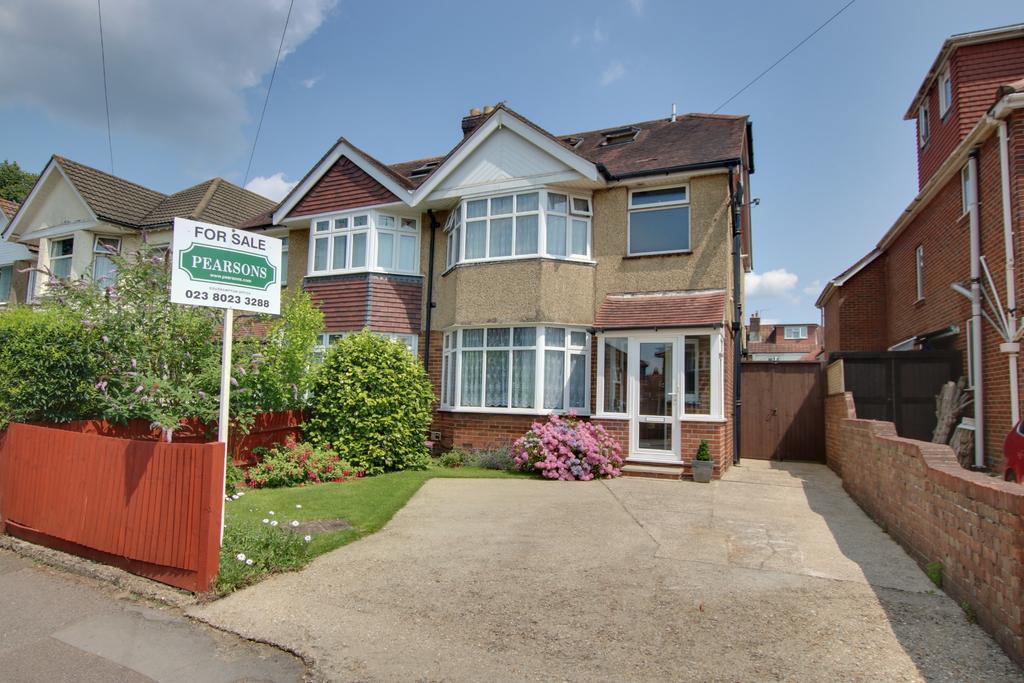Upper Shirley, Southampton 4 bed semidetached house £425,000