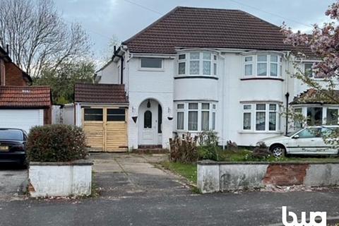 70 Charingworth Road, Solihull, B92 8HY