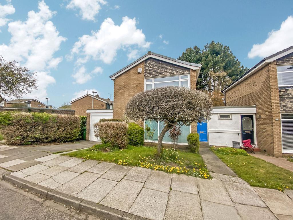 Highburn, Cramlington, Northumberland, NE23 6BA 3 bed property £149,000