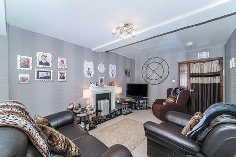 Flat A, 5 East High Street, Crieff, PH7 3AF
