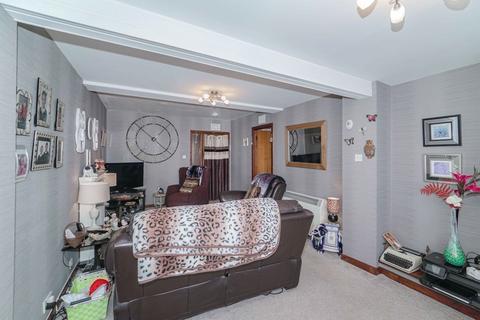 Flat A, 5 East High Street, Crieff, PH7 3AF