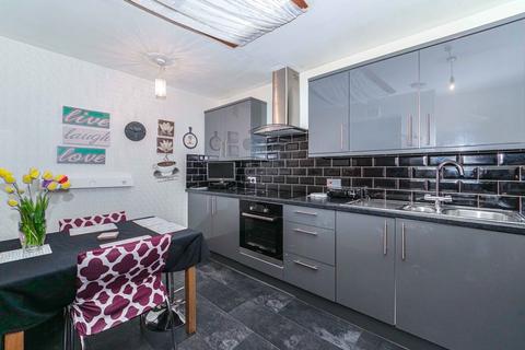Flat A, 5 East High Street, Crieff, PH7 3AF