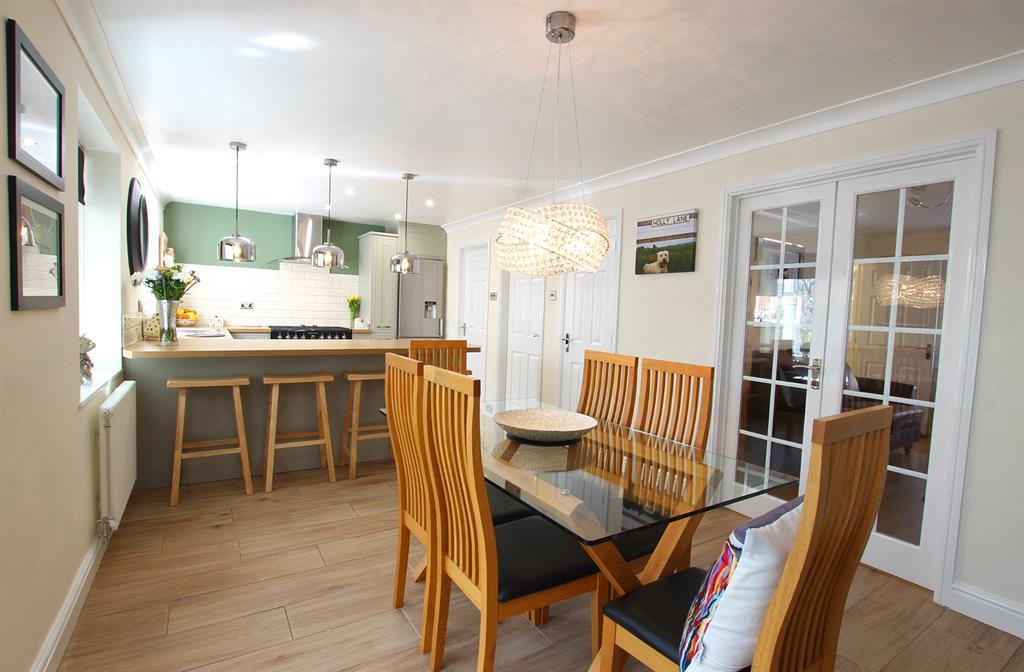 Milking Lane, Lower Darwen, BB3 0RB 5 bed detached house £350,000