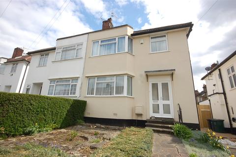 5 Wentworth Close, London, N3 1YP