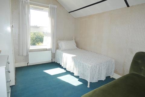 4 Kings Road, Romford, RM1 2ST