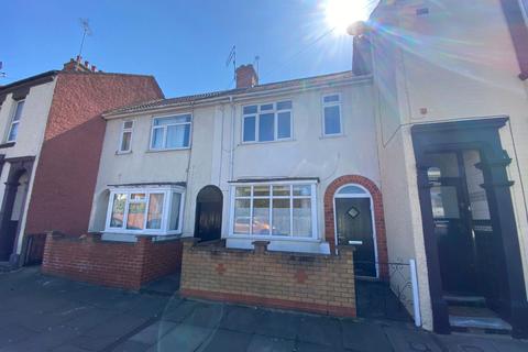 142 Balmoral Road, Northampton, NN2 6JZ