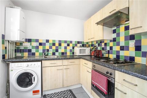 6 Dunn Street, London, E8 2DG