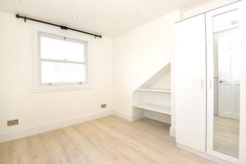 1 bedroom flat to rent, Downside Crescent, Belsize Park, London