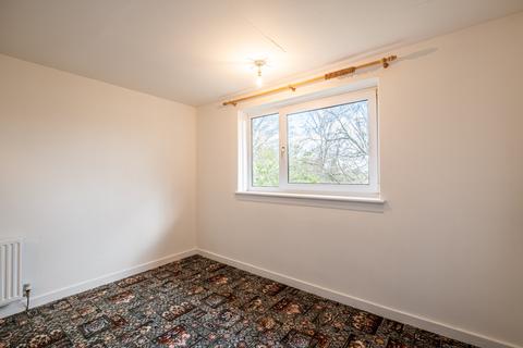 Flat 1/2, 220 Cairnhill Circus, Glasgow, G52 3NW
