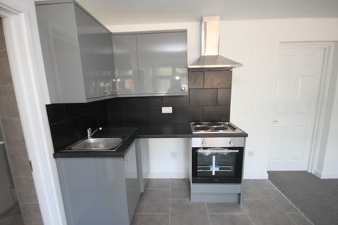 1 bedroom flat to rent, Christina Plaza, Hitchin Road, Luton, LU2