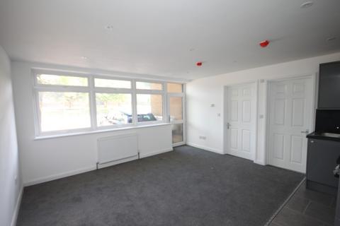 1 bedroom flat to rent, Christina Plaza, Hitchin Road, Luton, LU2