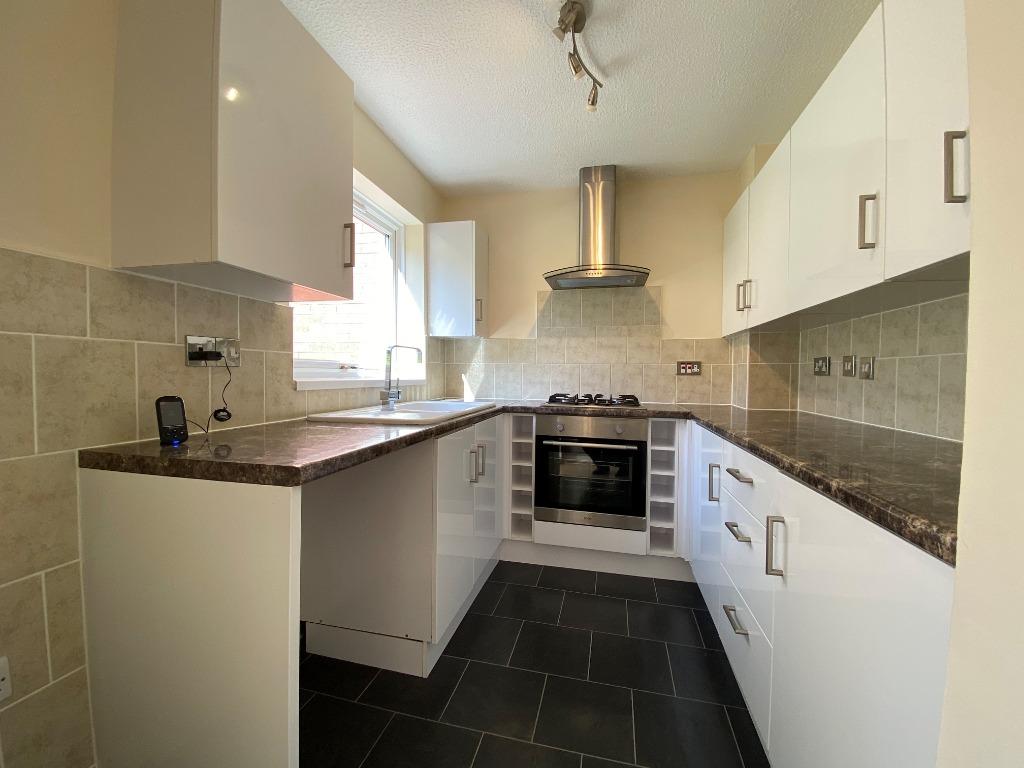 Foxglove Rise, Exwick, Exeter, EX4 2 bed terraced house £925 pcm (£
