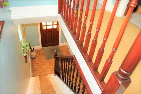 41 Daneswood Avenue, London, SE6 2RG